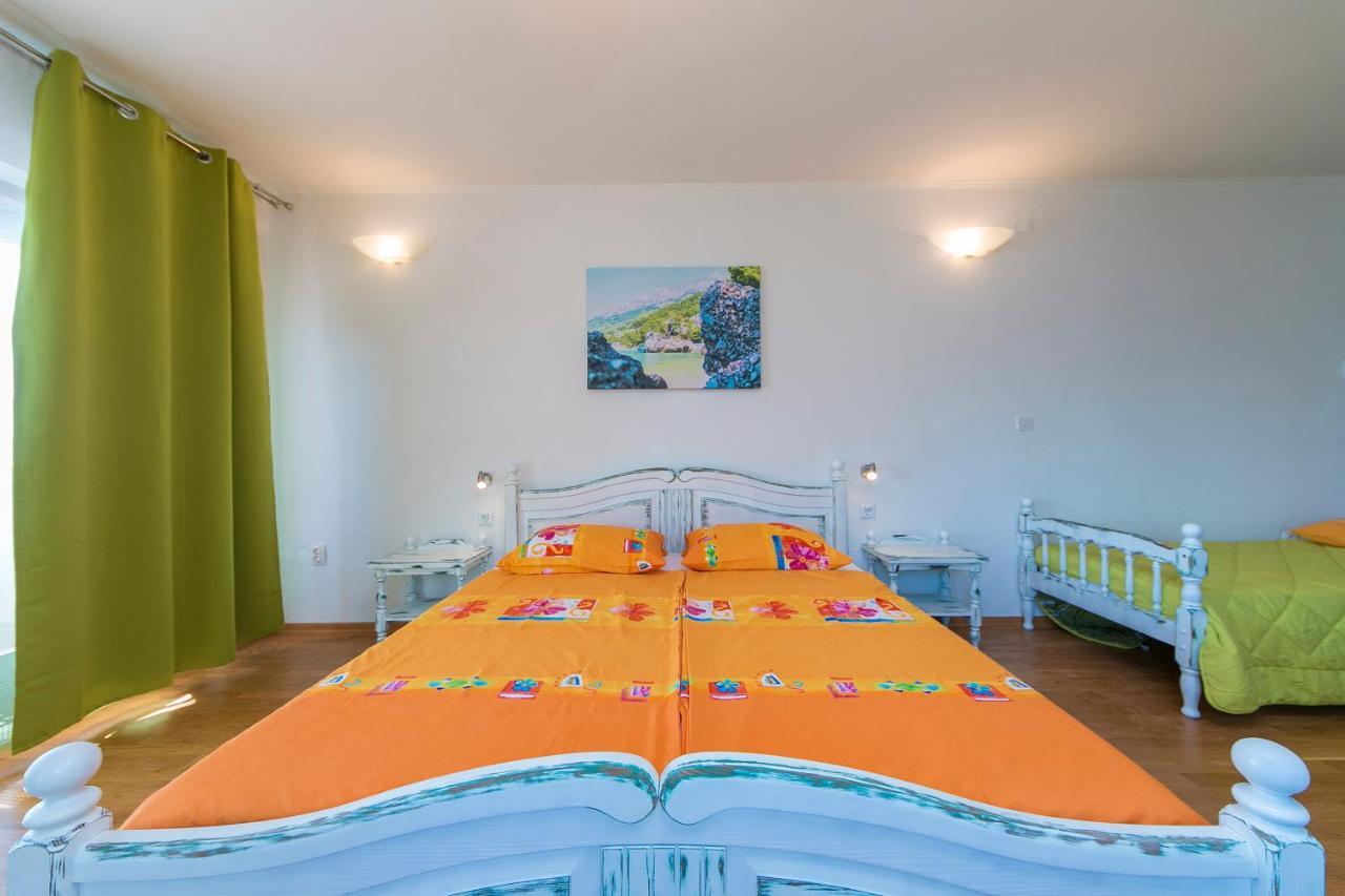 Adria Brela Apartments Zewnętrze zdjęcie